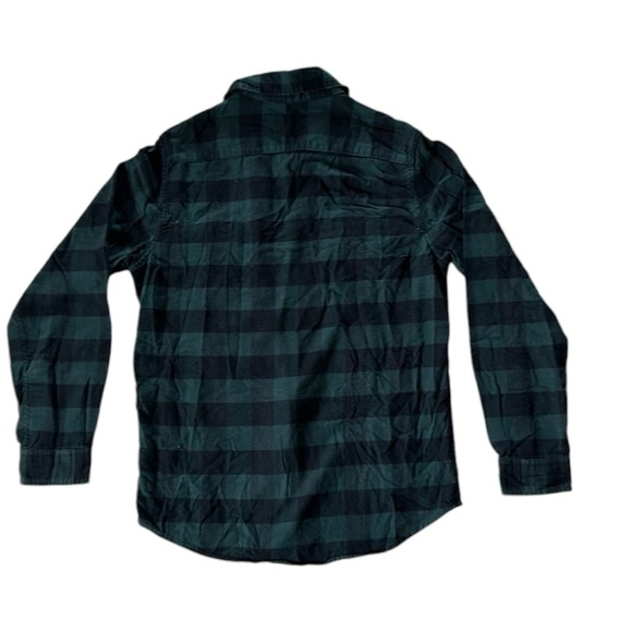 Men’s 100% Cotton Flannel Button Up - Picture 6 of 6